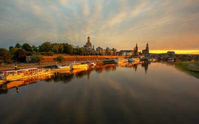 "Musikalische Träume auf der Elbe"